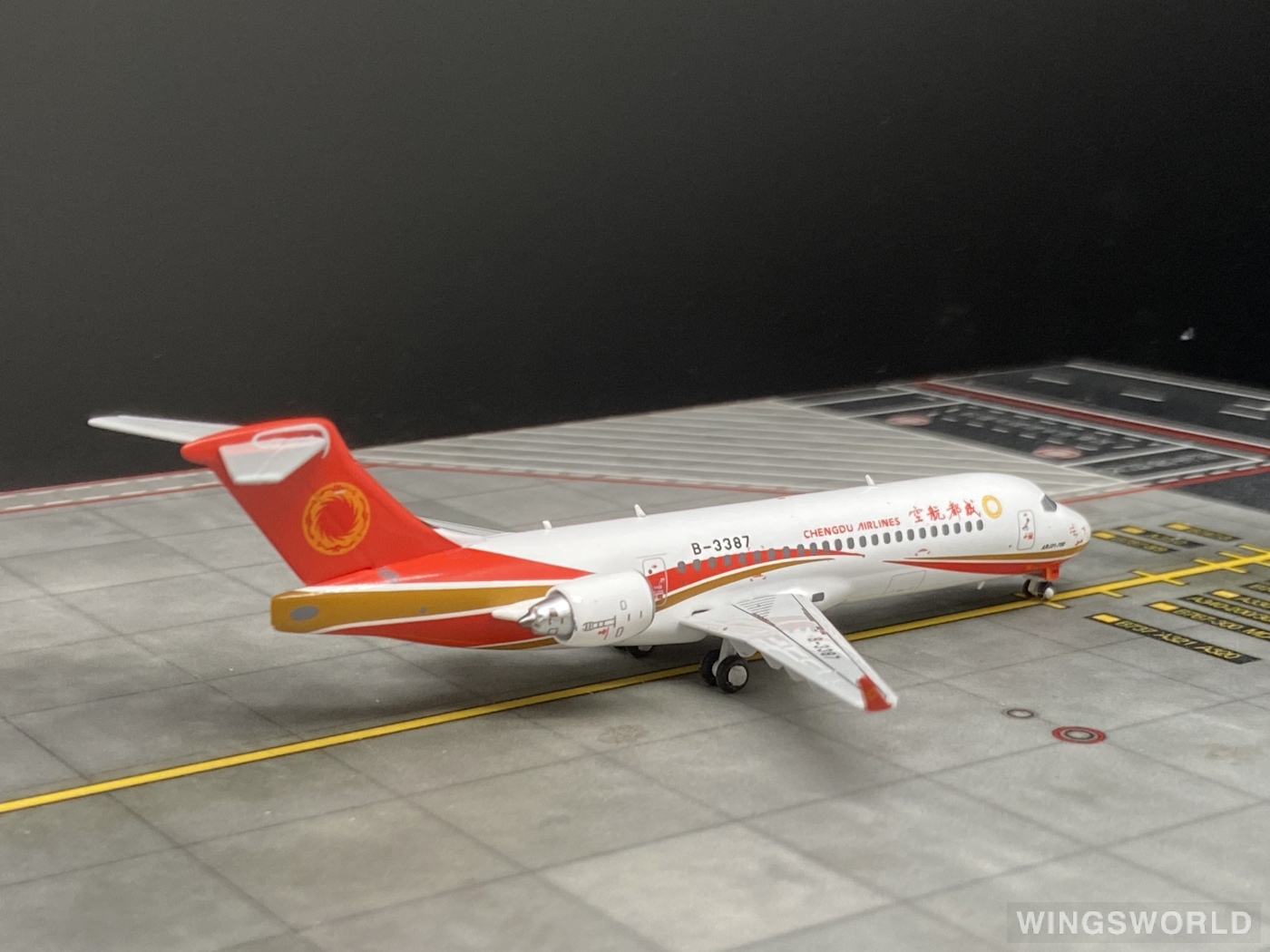 DDW 1:400 DDW001 Chengdu Airlines 成都航空 Comac ARJ21-700 B-3387