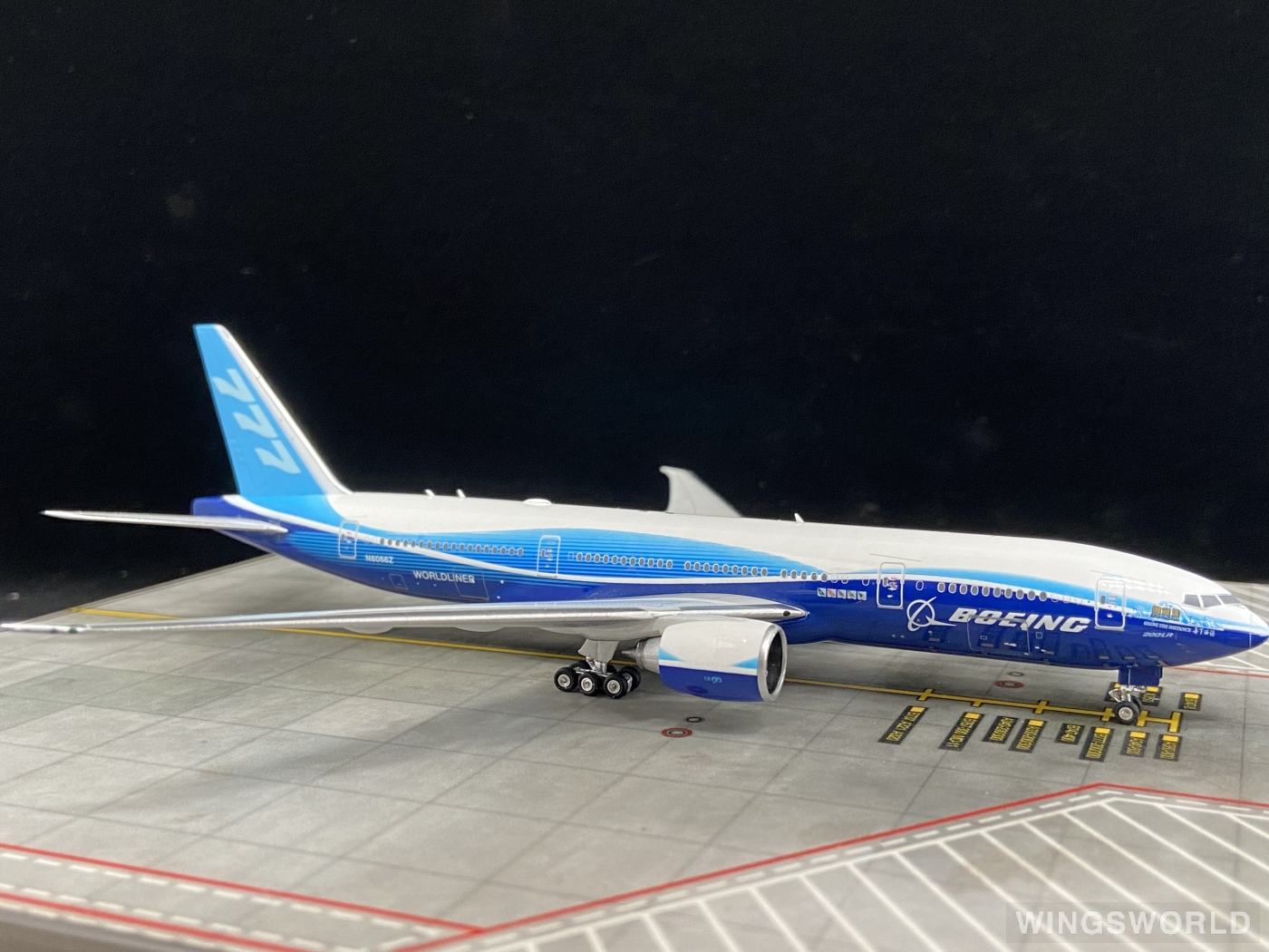 Phoenix 1:400 PH11445 Boeing 波音公司 Boeing 777-200 N6066Z