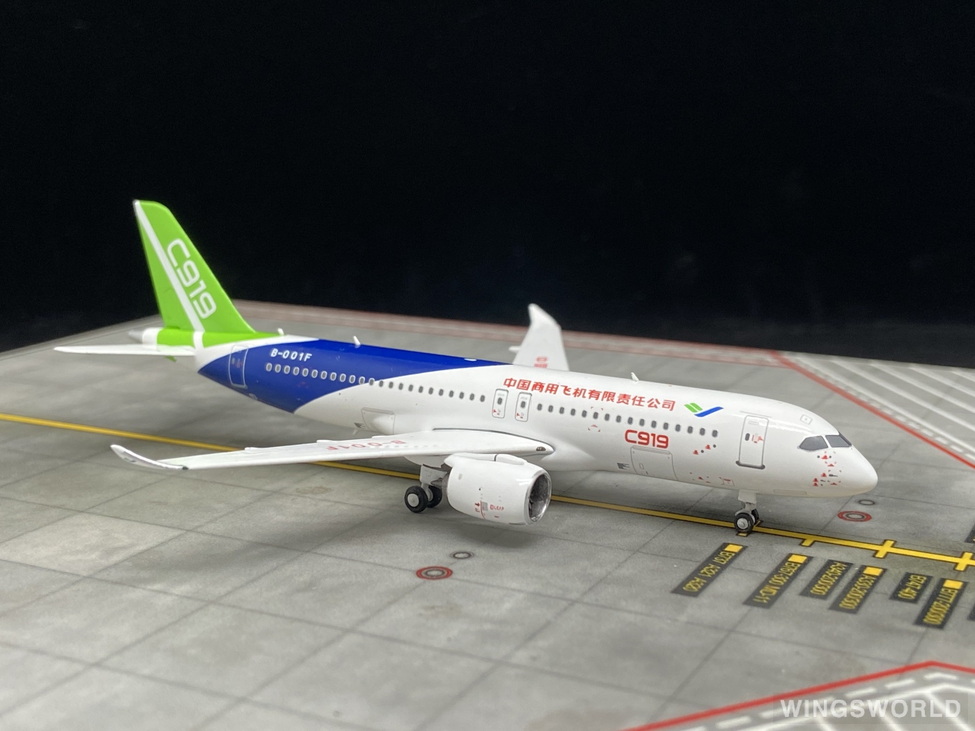 NGmodels 1:400 NG19010 COMAC 中国商飞 Comac C919 B-001F