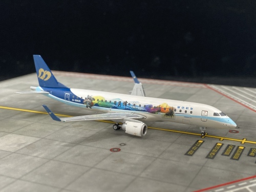 Amazon.co.jp: 国際貿易 hogan MANDARIN AIRLINES 華信航空 ERJ