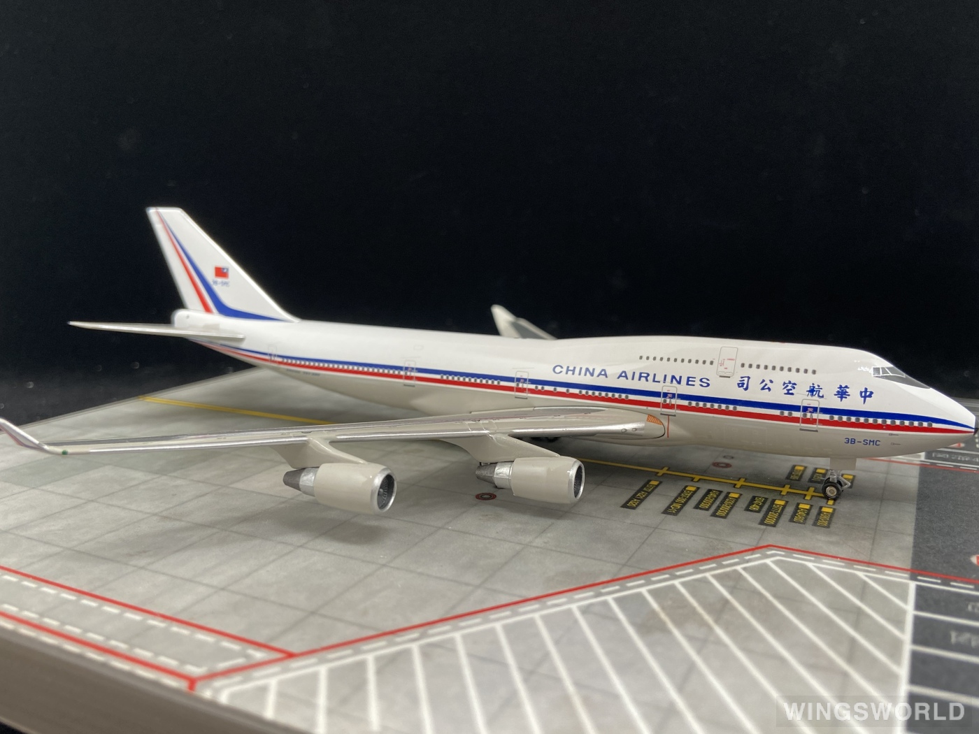 Phoenix 1:400 PH10400 China Airlines 中华航空 Boeing 747-400 3B-SMC