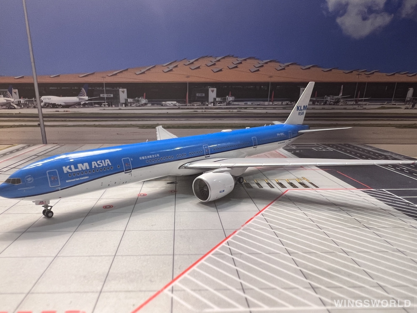 NGmodels 1:400 NG73016 KLM Asia 荷航亚洲航空公司 Boeing 777-300ER PH-BVC