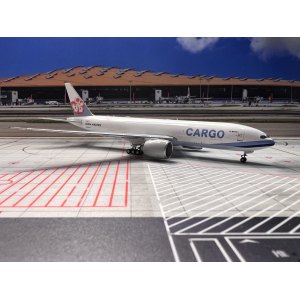 China Airlines 中华航空 Boeing 777F B-18775 新版Cargo字体 NG72010 NGmodels 1:400