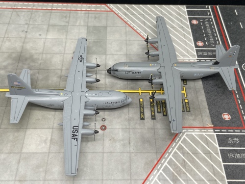 Luftwaffe 德国空军 Lockheed C-130 Hercules 55+01  GMLFT119 Geminijets 1:400