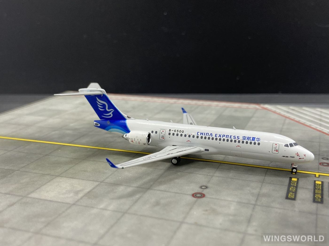 NGmodels 1:400 NG21018 China Express Airlines 华夏航空 Comac ARJ21-700 B-650Q