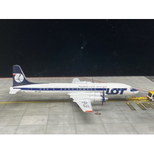 LOT 波兰航空 Ilyushin Il-18 SP-LSF  AC411092 AeroClassics 1:400