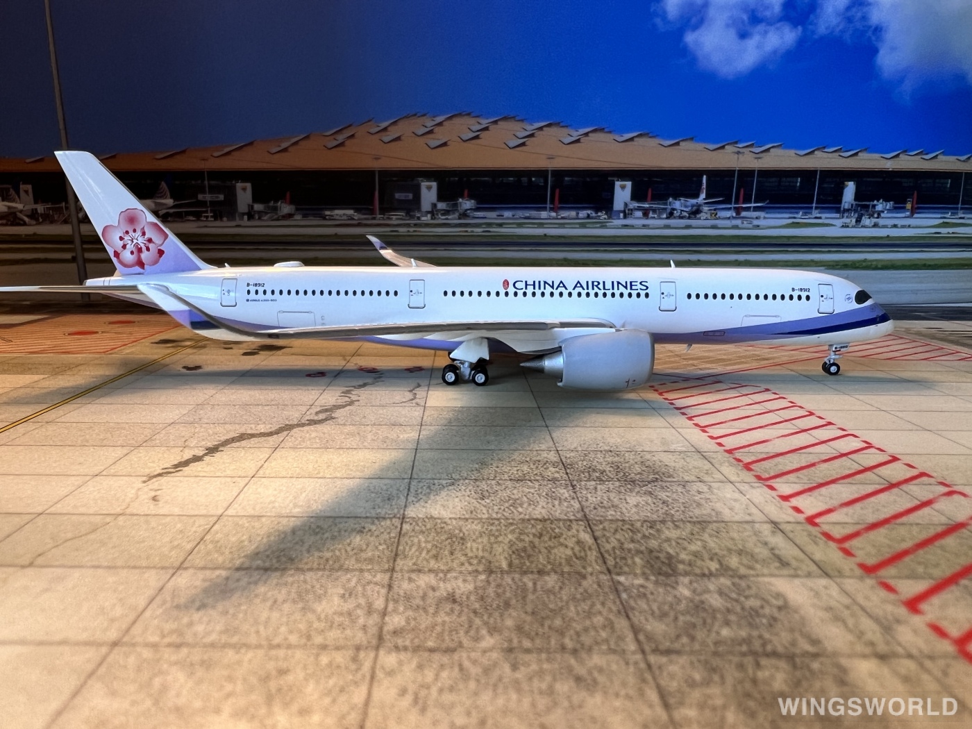 JC Wings 1:400 XX4179 China Airlines 中华航空 Airbus A350-900 B-18912