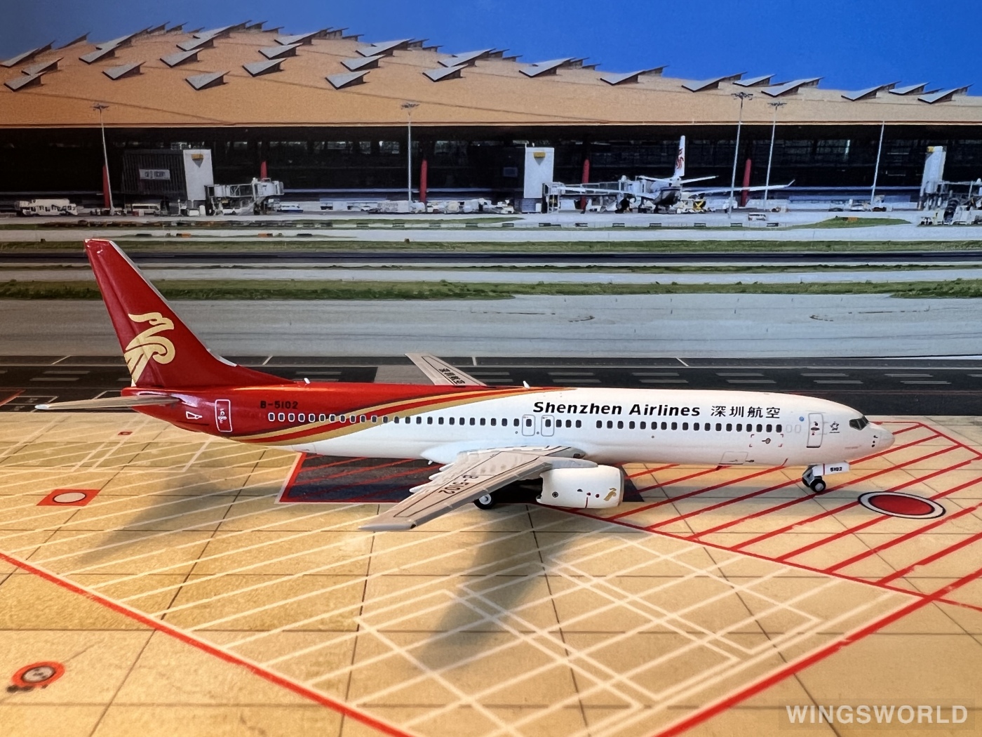 NGmodels 1:400 NG79020 Shenzhen Airlines 深圳航空 Boeing 737-900 B-5102