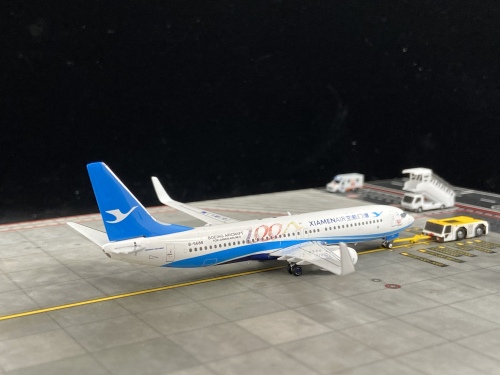 Phoenix 1:400 Boeing 777-300ER ANA 全日空PH04327 JA798A 图片