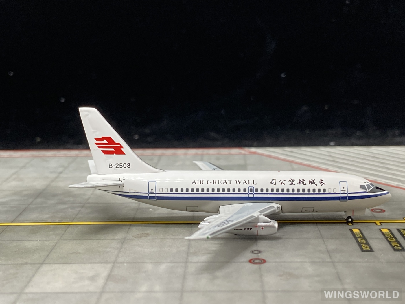 AeroClassics 1:400 AC18091C Great Wall Airlines 长城航空 Boeing 737-200 B-2508