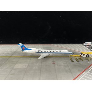 China Southern 中国南方航空 Embraer ERJ-145 B-3062  XX4617 JC Wings 1:400