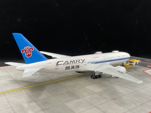 中国南方航空 777-200 B-2051 1/400 Dragon Models 1:400 Boeing 777-200 China Southern 中国南方