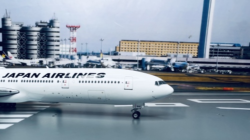 Phoenix 1:400 Boeing 777-300 Japan Airlines 日本航空PH04450