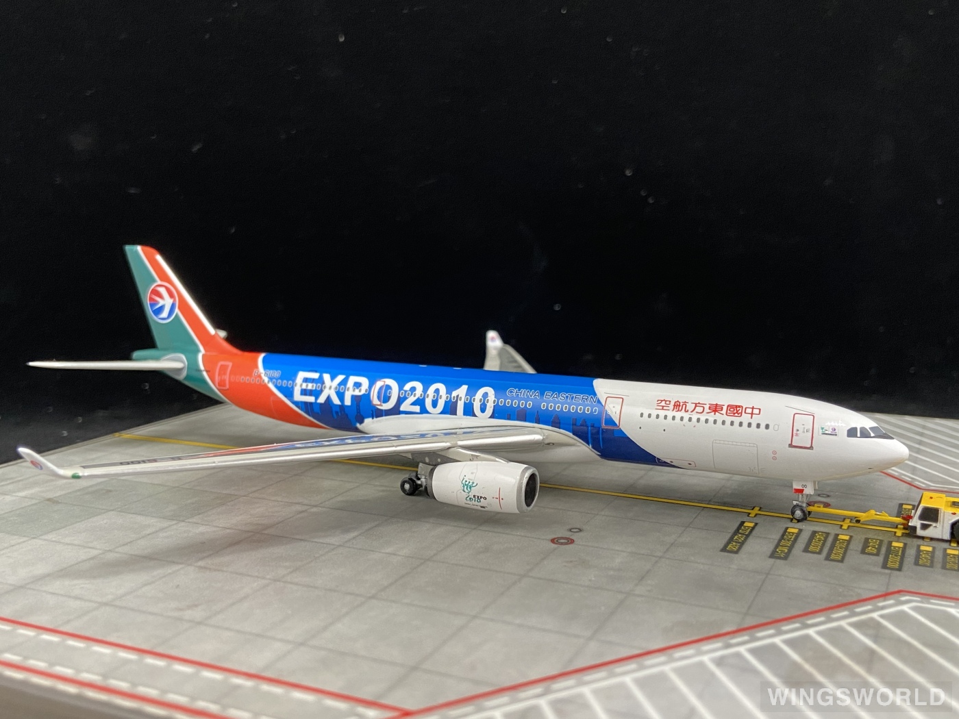 phoenix マレーシア航空　Airbus A330-300 1:400 04361 Phoenix Malaysia Harimau / マレーシア航空 A330-300 9M
