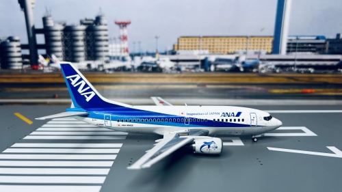 ANA 全日空 Boeing 737-500 JA306K  EW2735005 JC Wings 1:200