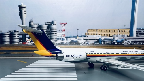 EW2M81002 JAS 日本佳速航空McDonnell Douglas MD-81 JA8461 JC