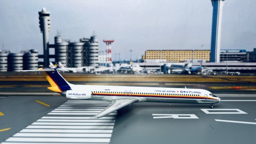 JC wings 1/200 JAS MD-81 JA8461　です 1/200 MD-81 JAS 日本エアシステム JA8461 [EW2M81002] JC