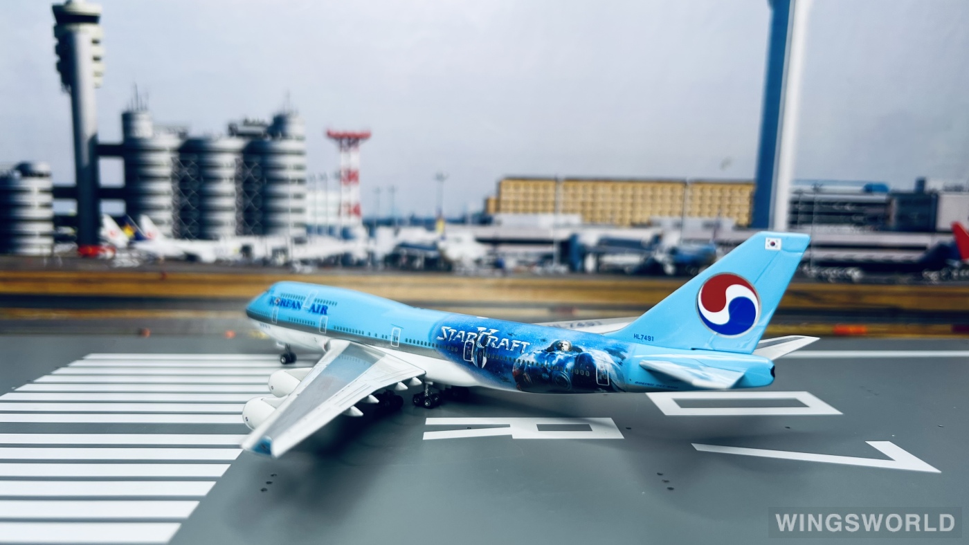 Phoenix 1:400 PH10441 Korean Air 大韩航空 Boeing 747-400 HL7491