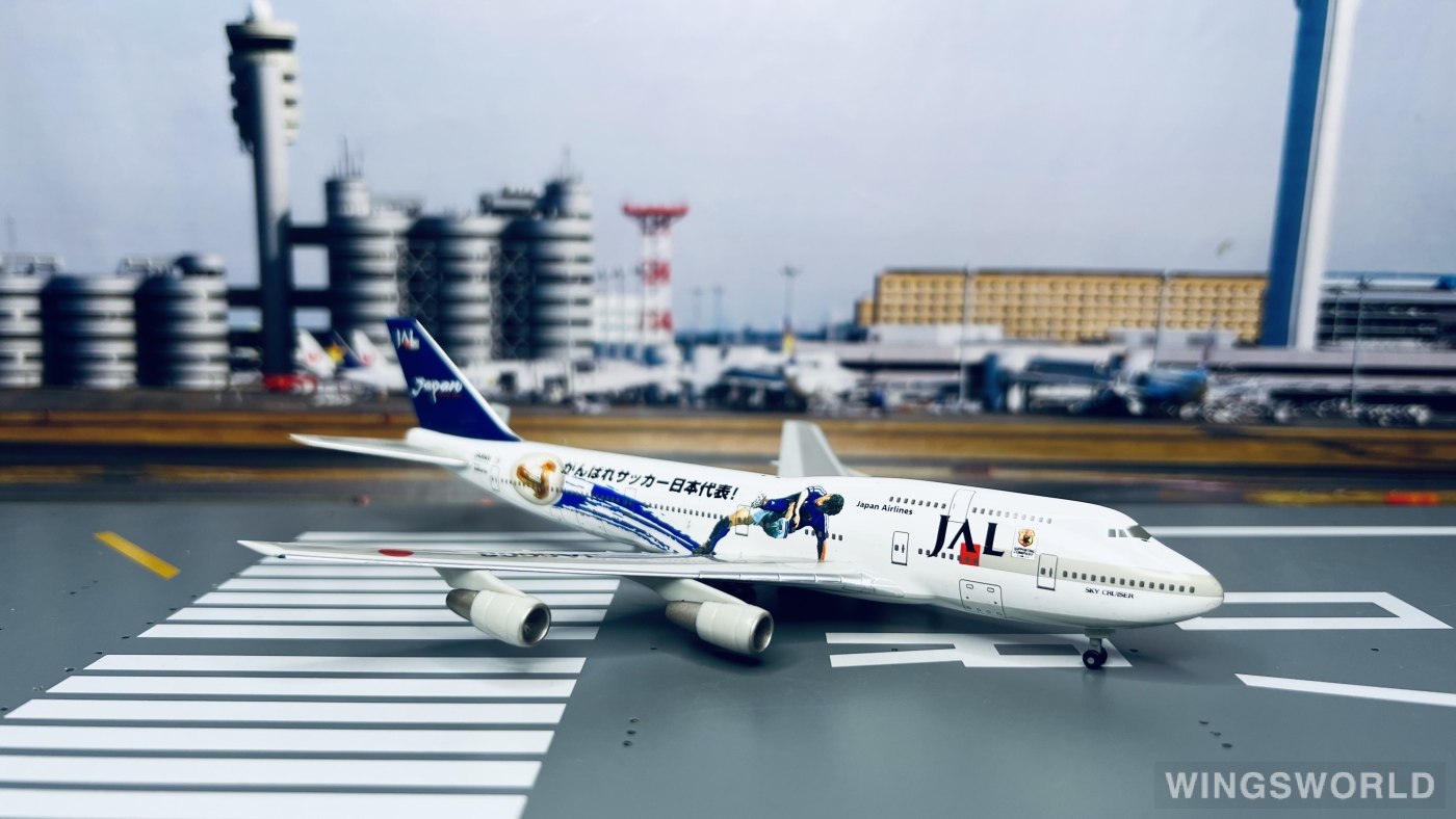 Herpa 1:400 560580 Japan Airlines 日本航空 Boeing 747-400 JA8908