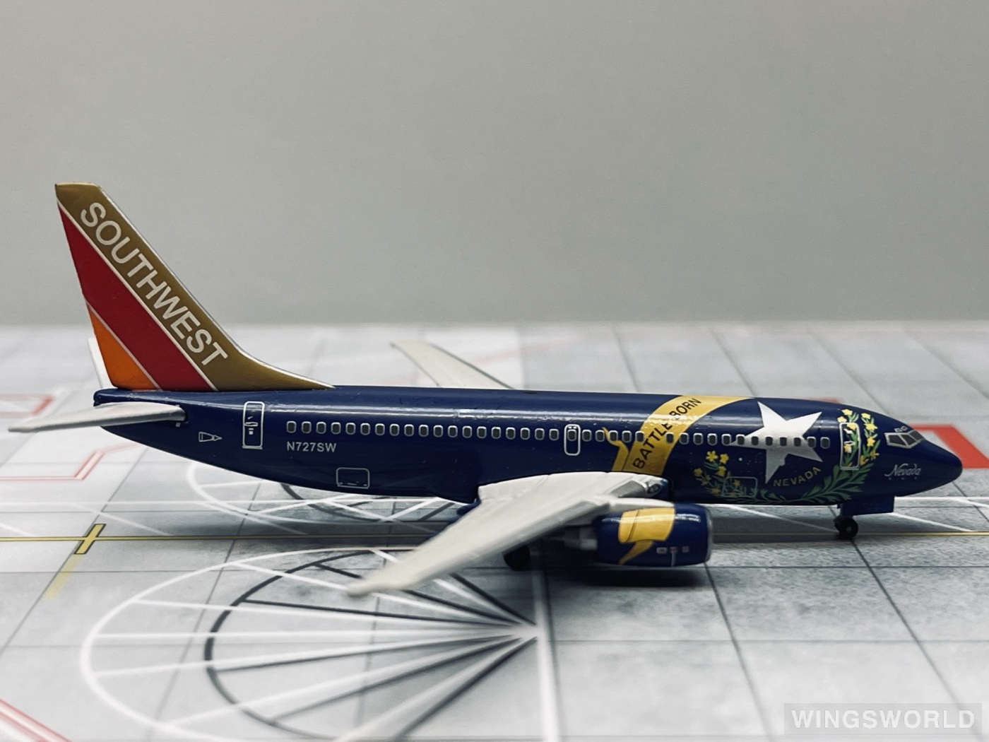 Geminijets 1:400 GJSWA319 Southwest Airlines 美国西南航空 Boeing 737-700 N727SW