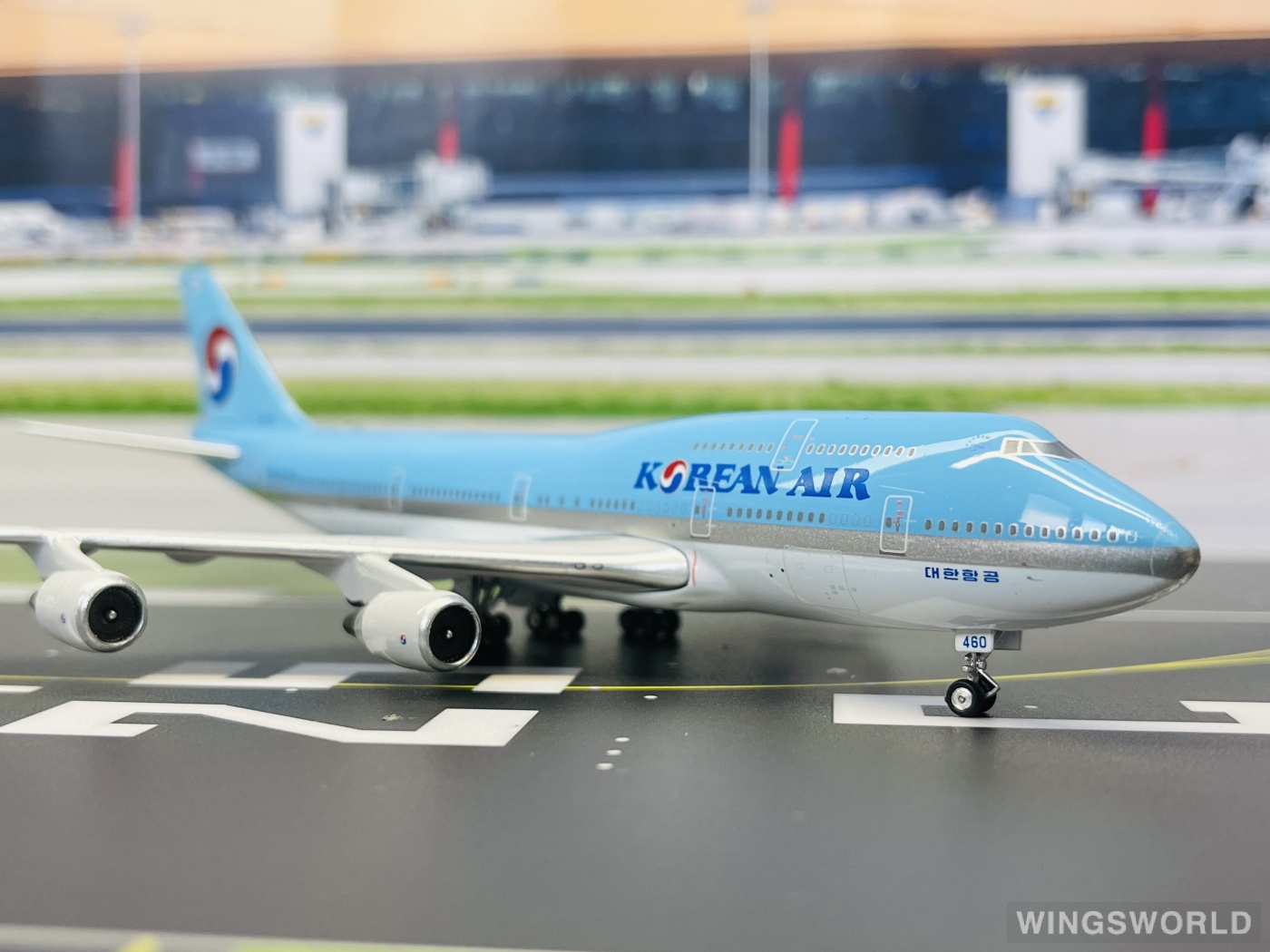 Phoenix 1:400 PH04002 Korean Air 大韩航空 Boeing 747-400 HL7460
