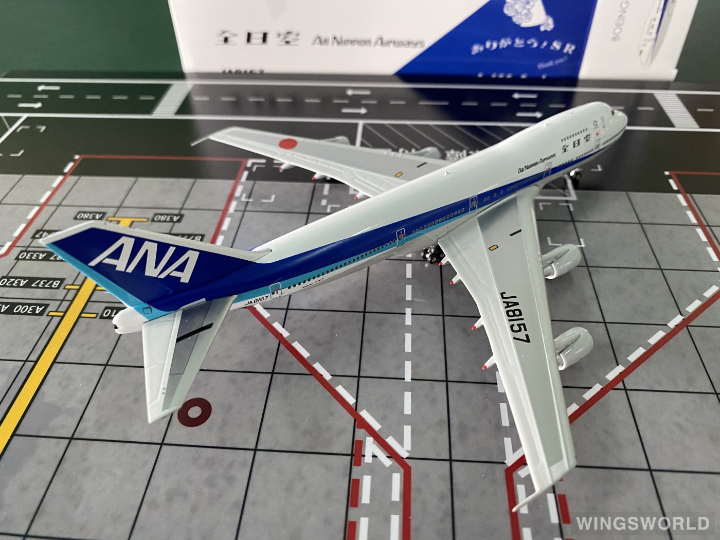 Phoenix 1:400 PH04455 ANA 全日空 Boeing 747-100 JA8157