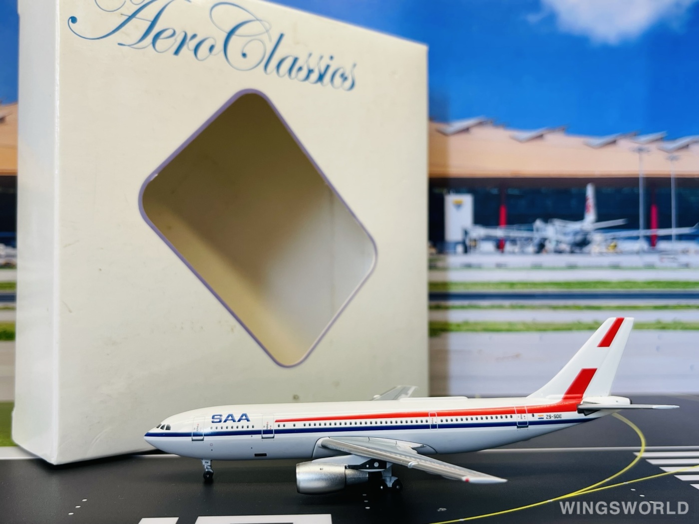 AeroClassics 1:400 ACZSSDE South African Airways 南非航空 Airbus A300B4/B2 ZS-SDE