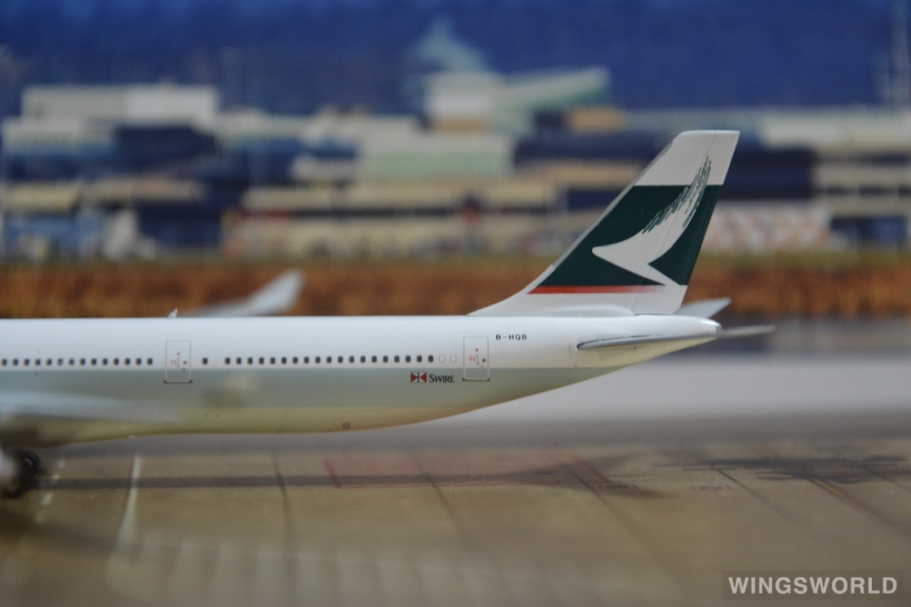 Phoenix 1:400 PH04442 Cathay Pacific 国泰航空 Airbus A340-600 B-HQB