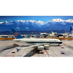 China Southern 中国南方航空 Airbus A380-800 B-6139 标准涂装 XX40045 JC Wings 1:400