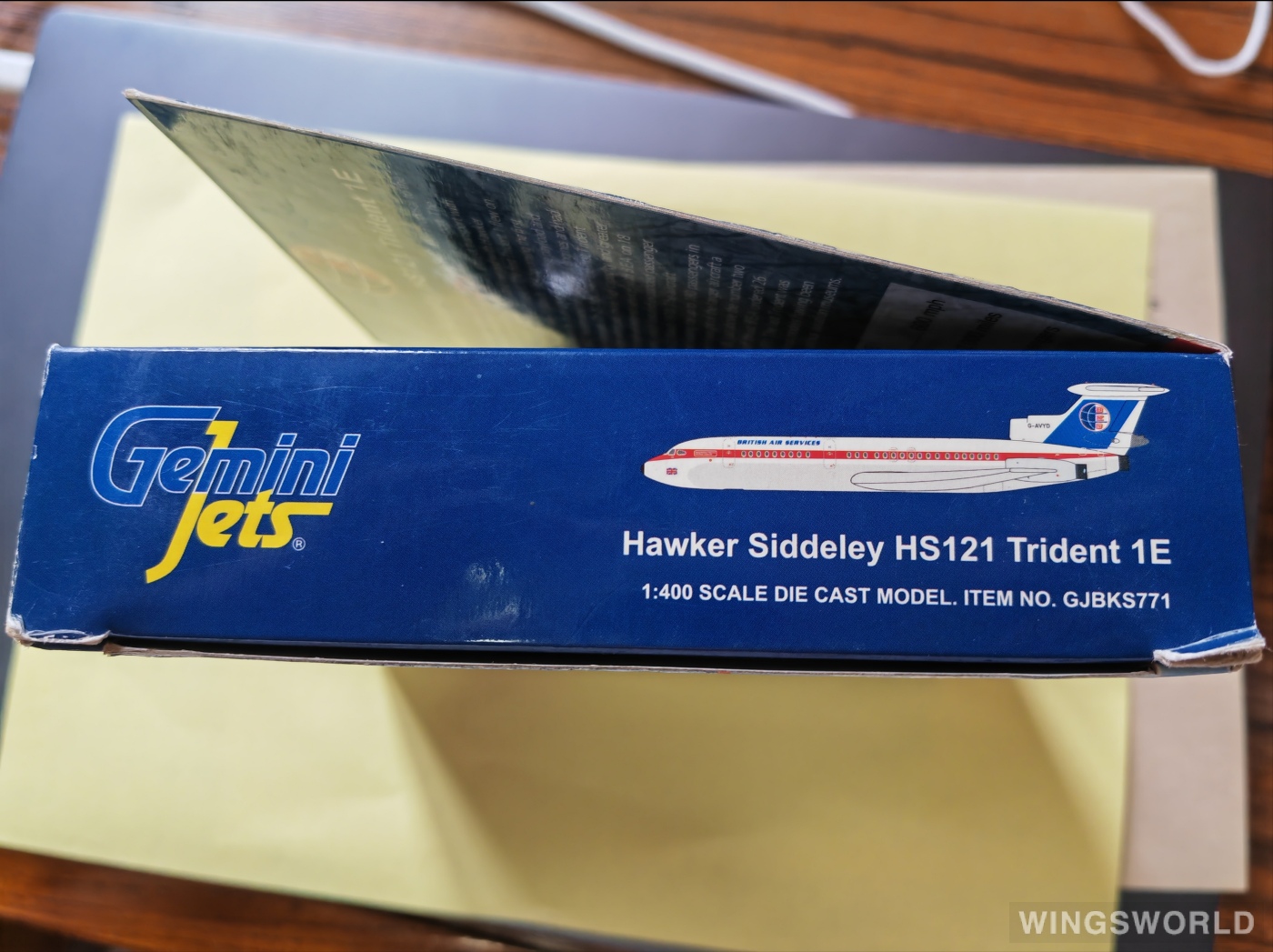 Geminijets 1:400 GJBKS771 BKS Air Transport Hawker Siddeley Trident G-AVYD