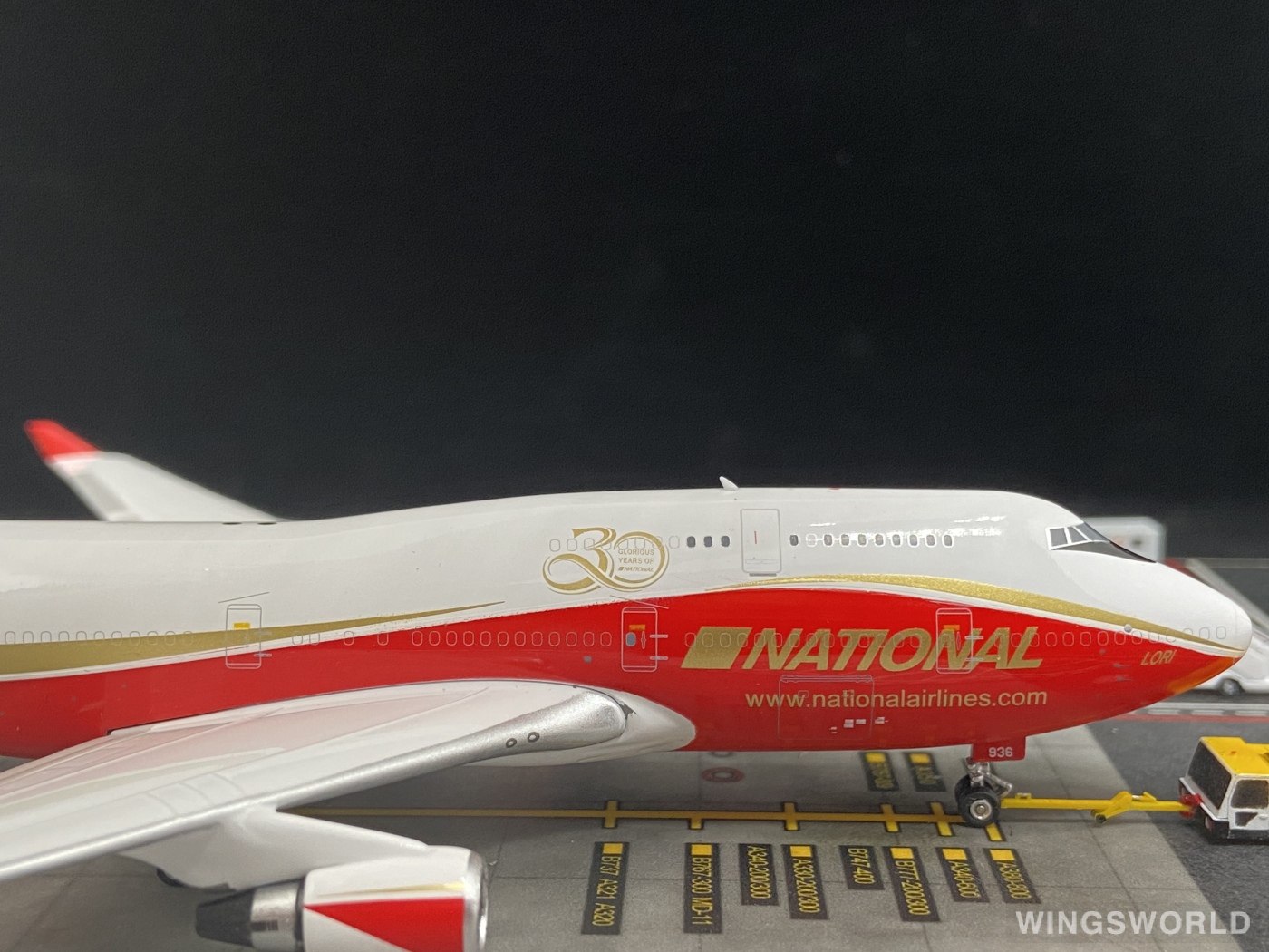 Phoenix 1:400 PH04454 National Airlines Boeing 747-400 N936CA