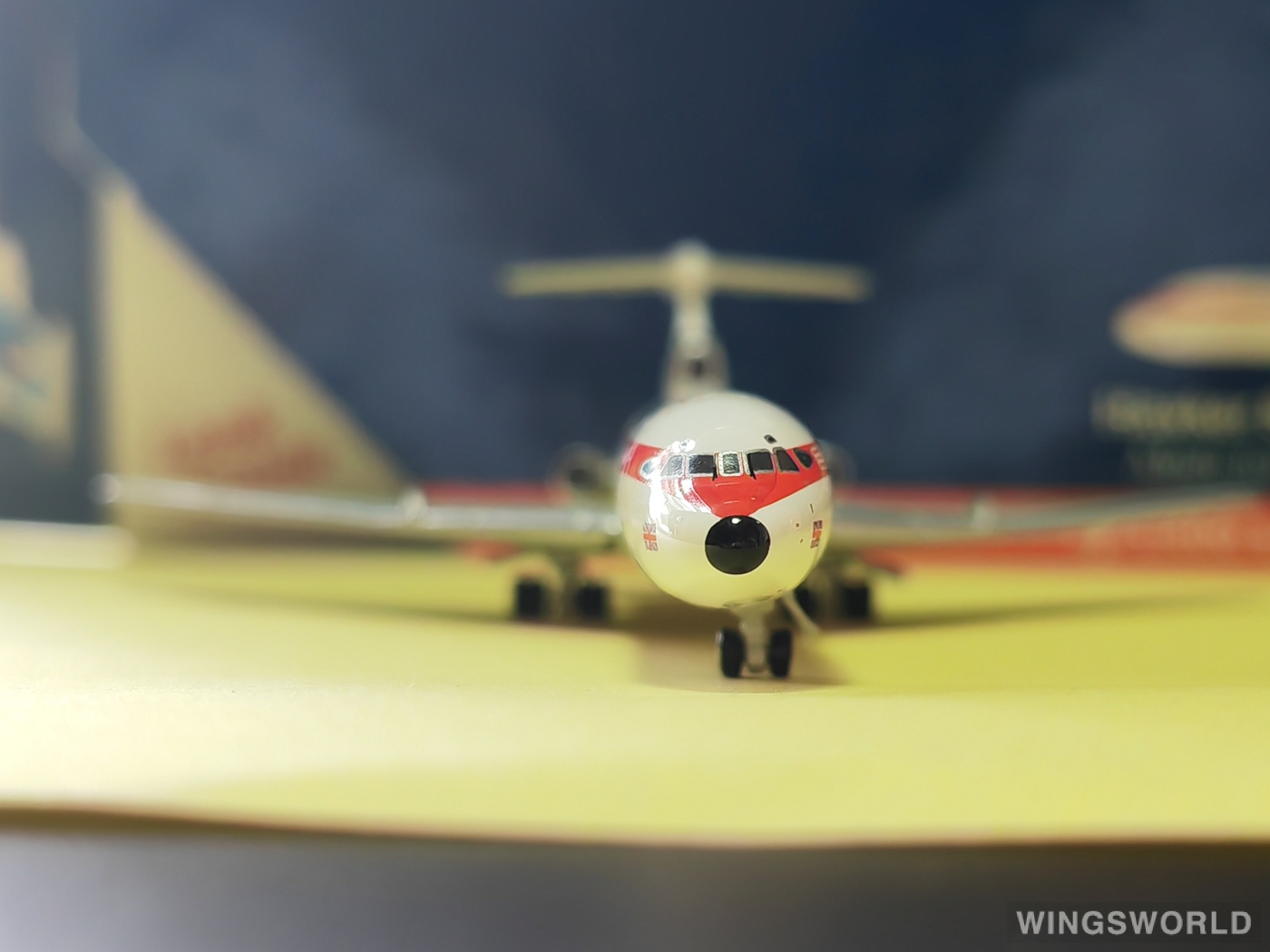 Geminijets 1:400 GJBKS771 BKS Air Transport Hawker Siddeley Trident G-AVYD