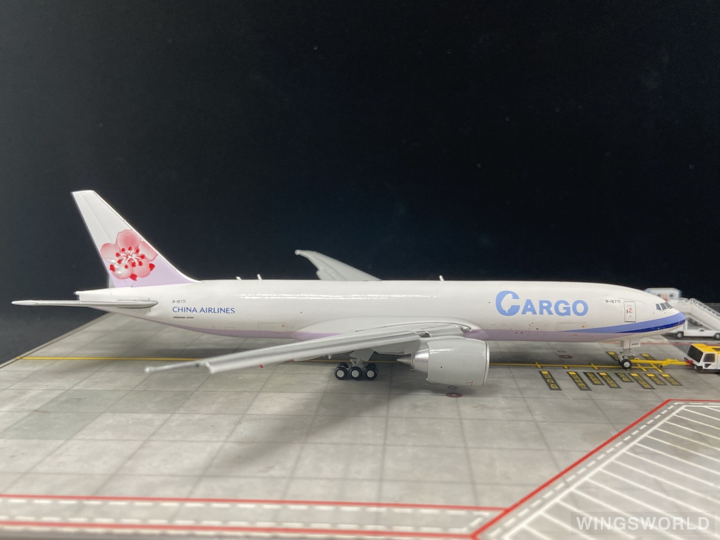 Geminijets 1:400 GJCAL1984F China Airlines 中华航空 Boeing 777F B-18771