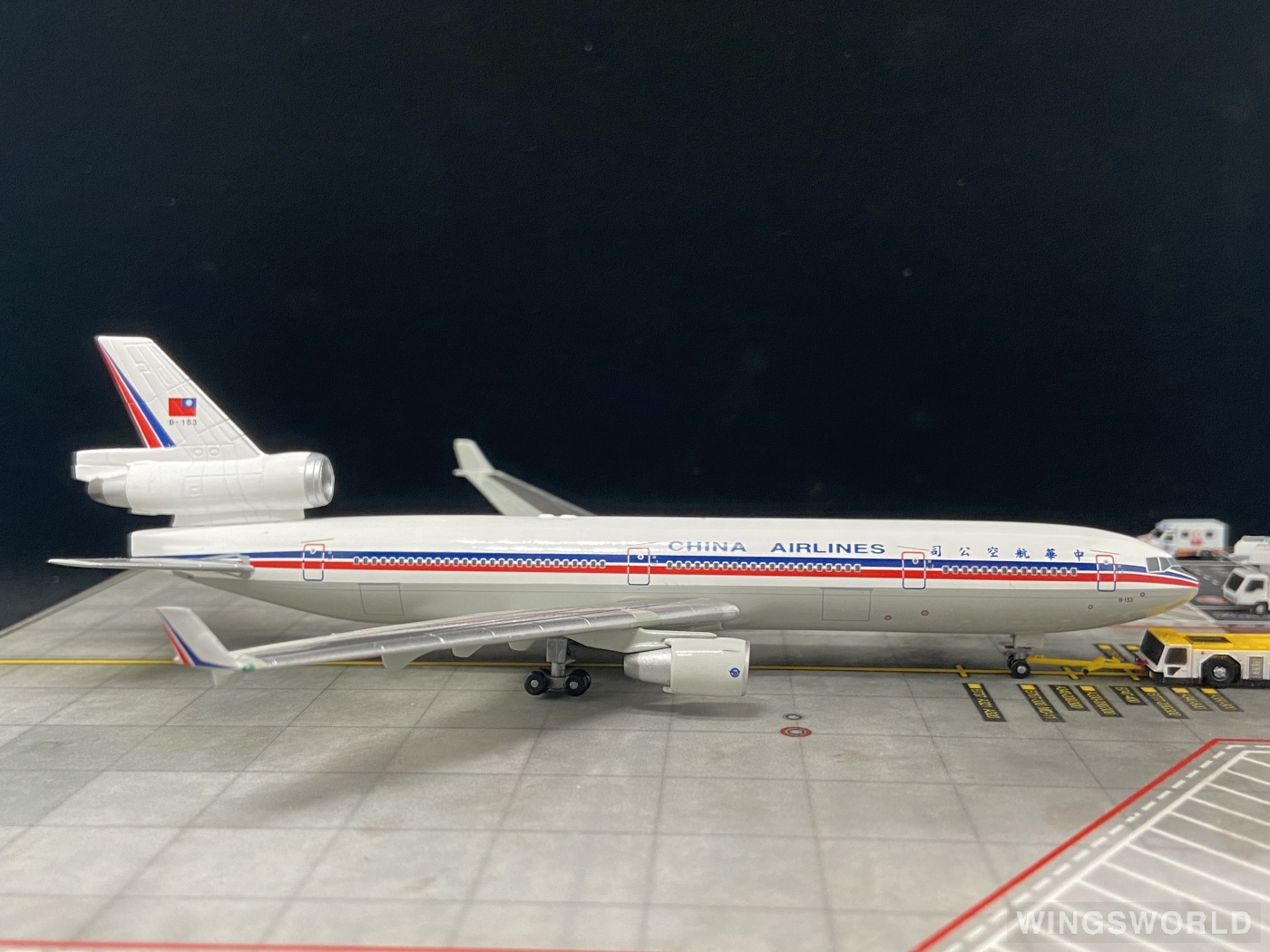 1/400 jc wings MD-11 中華航空 ScaleModelStore.com :: JC Wings 1:400 - XX4457 - China