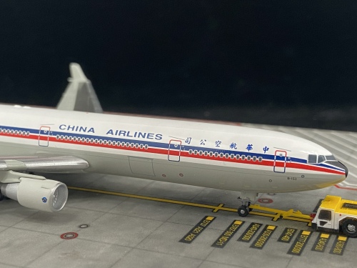 Dragon Models 1:400 McDonnell Douglas MD-11 China Airlines