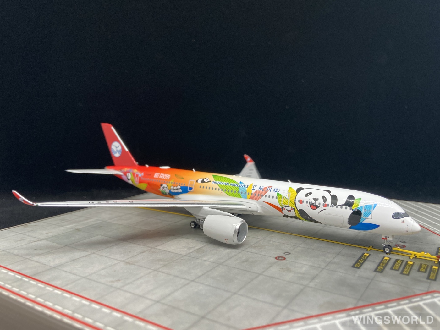 Phoenix 1:400 PH11542 Sichuan Airlines 四川航空 Airbus A350-900 B-306N