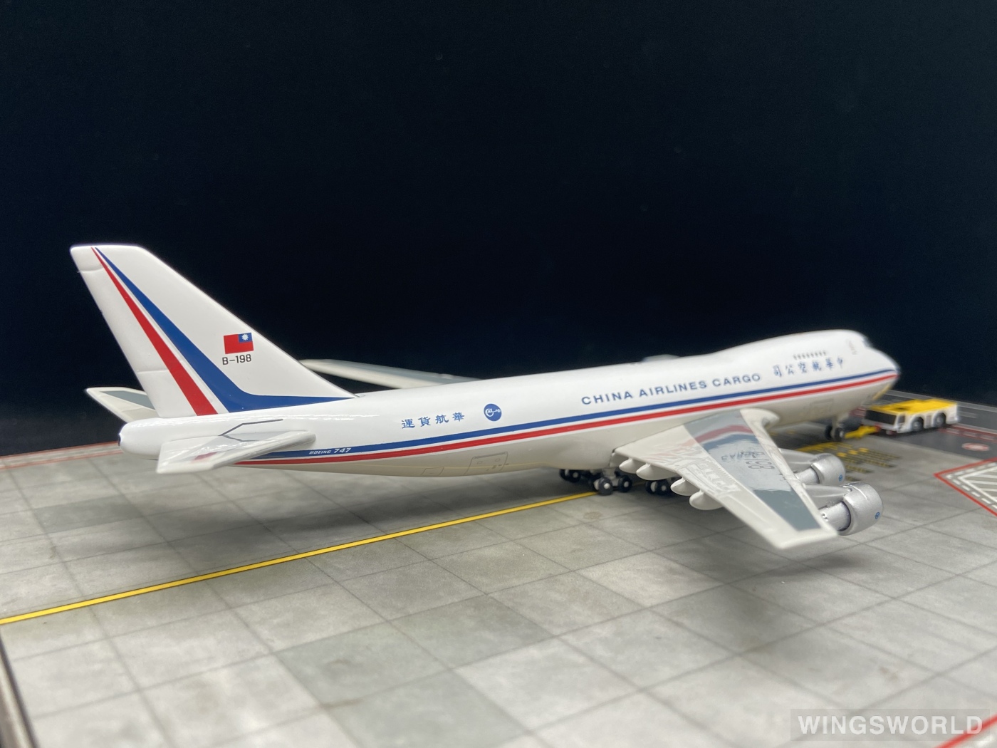 Phoenix 1:400 PH10038 China Airlines 中华航空 Boeing 747-200 B-198