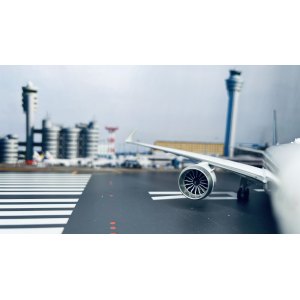 Boeing 波音公司 Boeing 777-9 N779XY 三号机 可折叠翼尖 LH2264 JC Wings 1:200