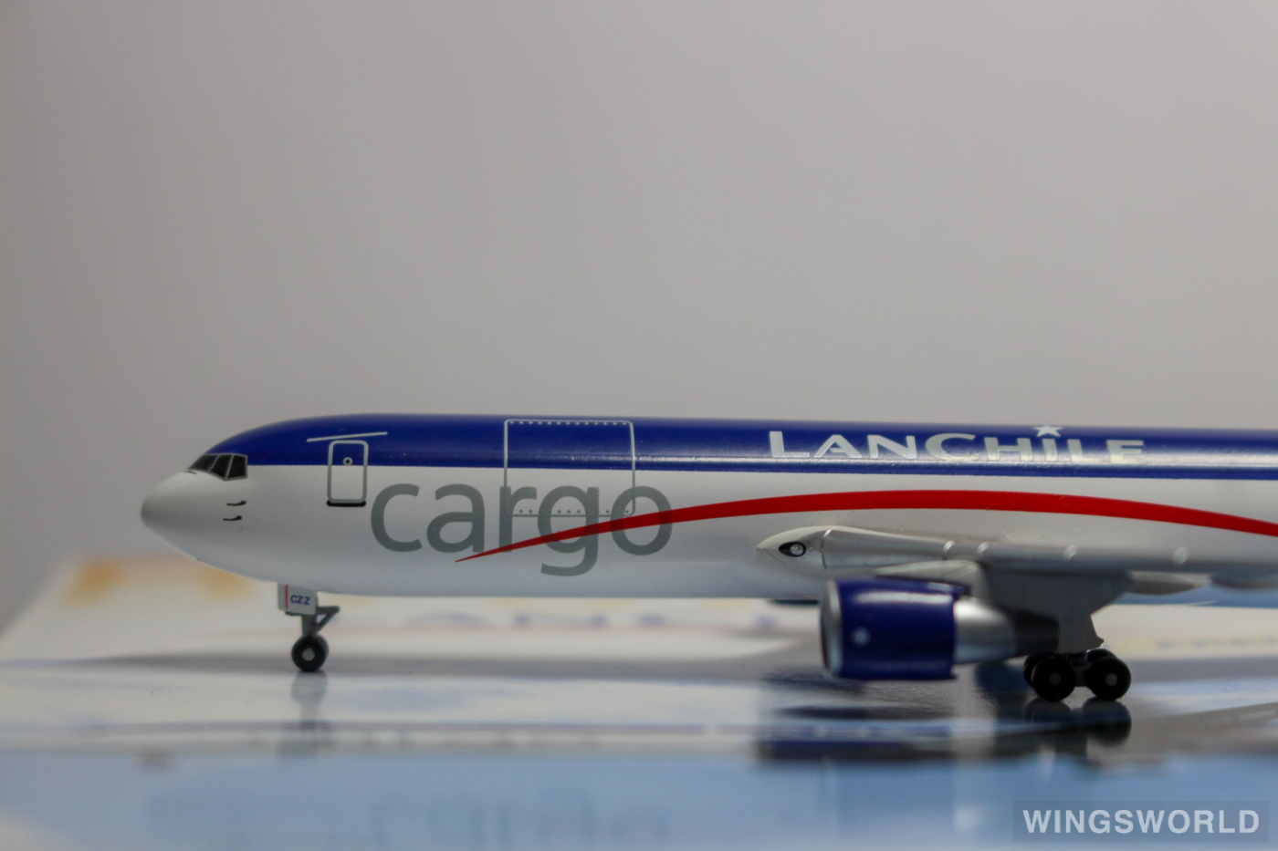 Dragon Models 1:400 55338 LAN Airlines 智利航空 Boeing 767-300 CC-CZZ