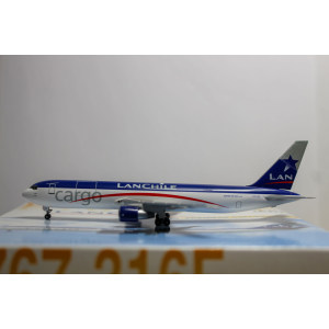 LAN Airlines 智利航空 Boeing 767-300 CC-CZZ  55338 Dragon Models 1:400