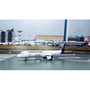 Lufthansa 汉莎航空 Airbus A321 D-AEUC  NG13038 NGmodels 1:400