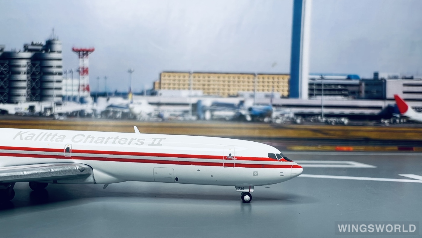 Geminijets 1:400 GJKFS1957 Kalitta Air 卡利塔航空 Boeing 727-200 N726CK