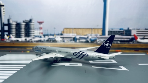 KOREAN AIR A330-300 大韓航空 コリアン ph 1:400 KOREAN AIR A330-300 大韓航空 コリアン ph 1:400 PHX04612 1