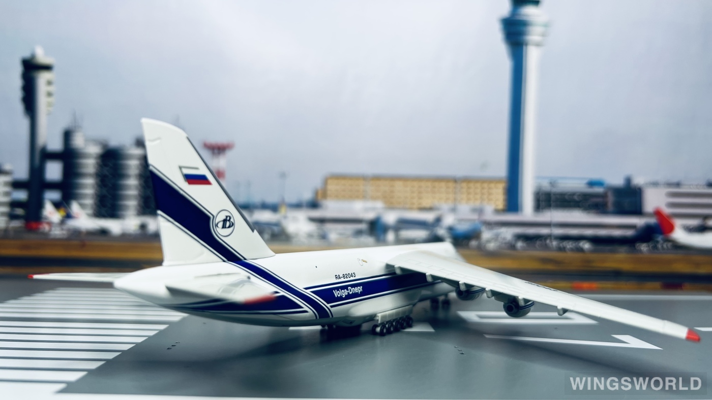 Herpa 1:400 561419 Volga-Dnepr 伏尔加-第聂伯航空 Antonov An-124 RA-82043