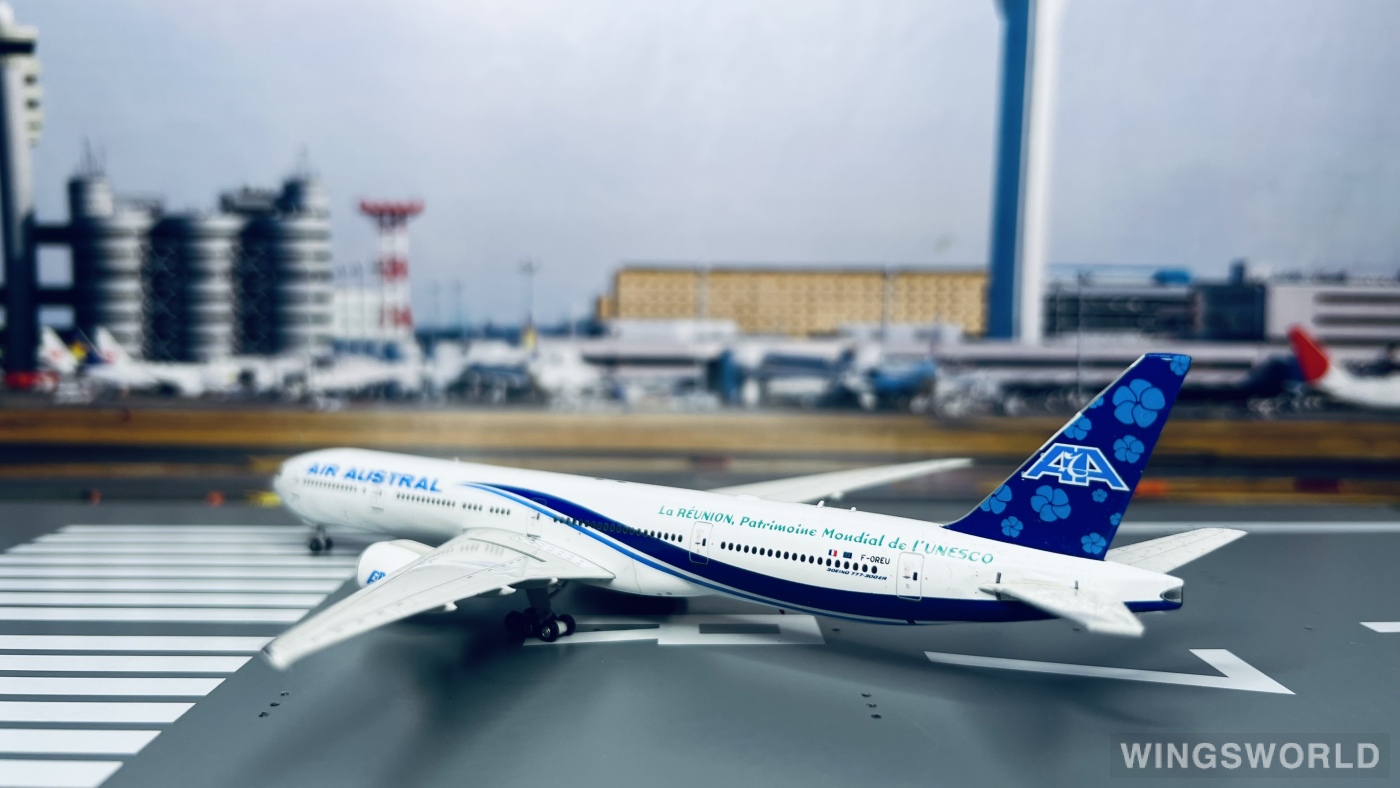 Phoenix 1:400 PH11037 Air Austral 留尼旺航空 Boeing 777-300ER F-OREU