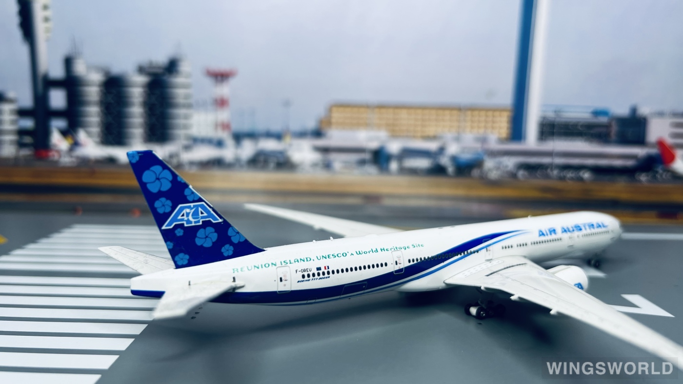 Phoenix 1:400 PH11037 Air Austral 留尼旺航空 Boeing 777-300ER F-OREU