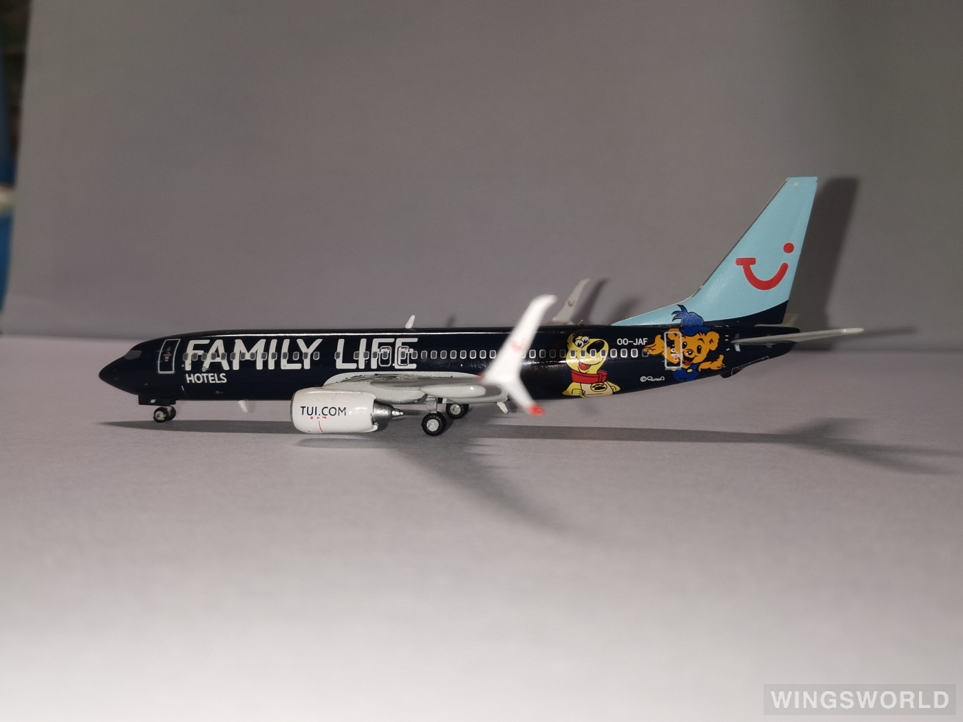JC Wings 1:400 XX4681 Jetairfly Boeing 737-800 OO-JAF