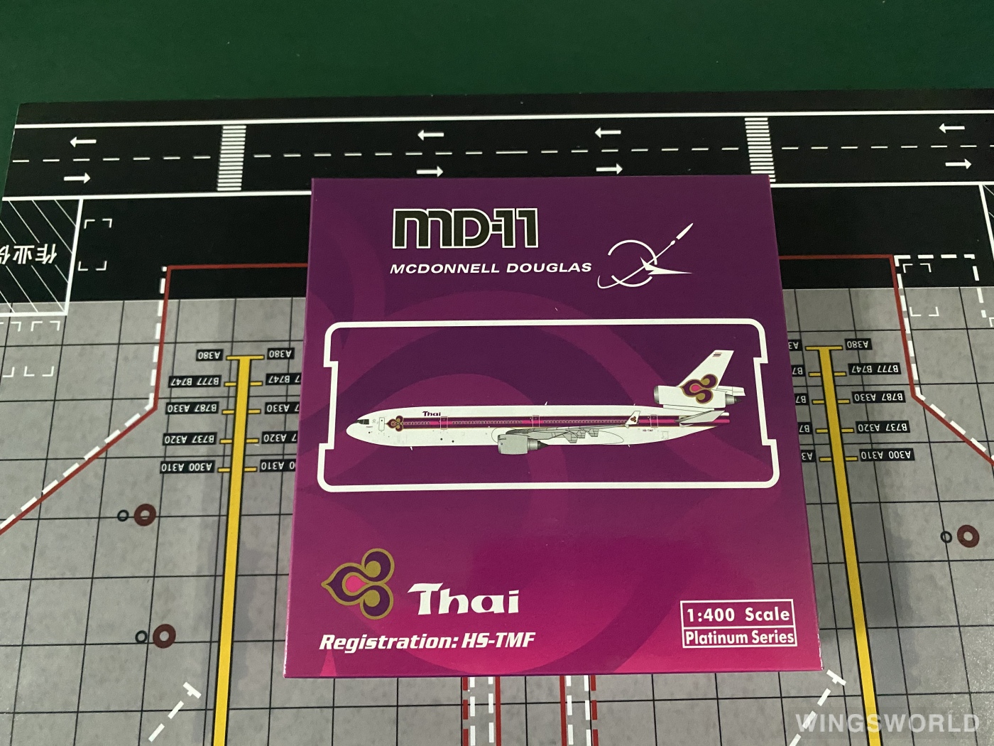 Phoenix 1:400 PH11759 Thai Airways 泰国国际航空 McDonnell Douglas MD-11 HS-TMF