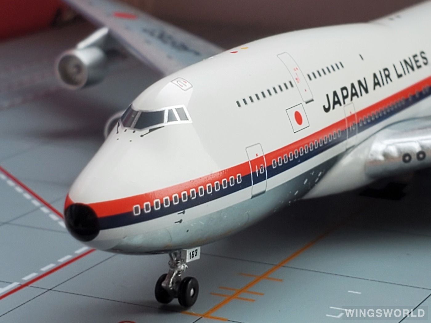 Big Bird 1:400 BB4-2004-11A Japan Airlines 日本航空 Boeing 747-300 JA8163