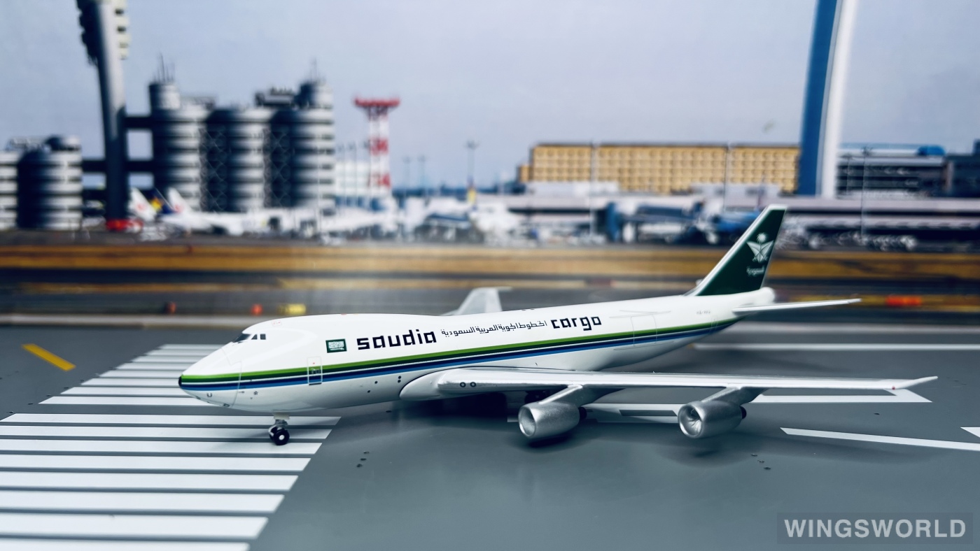 Big Bird 1:400 BB4-2005-XX Saudia 沙特阿拉伯航空 Boeing 747-200 HZ-AIU